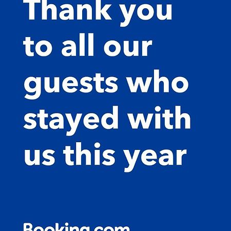 Amazing Getaways - The Place For You With Free Parking Aberdeen Esterno foto