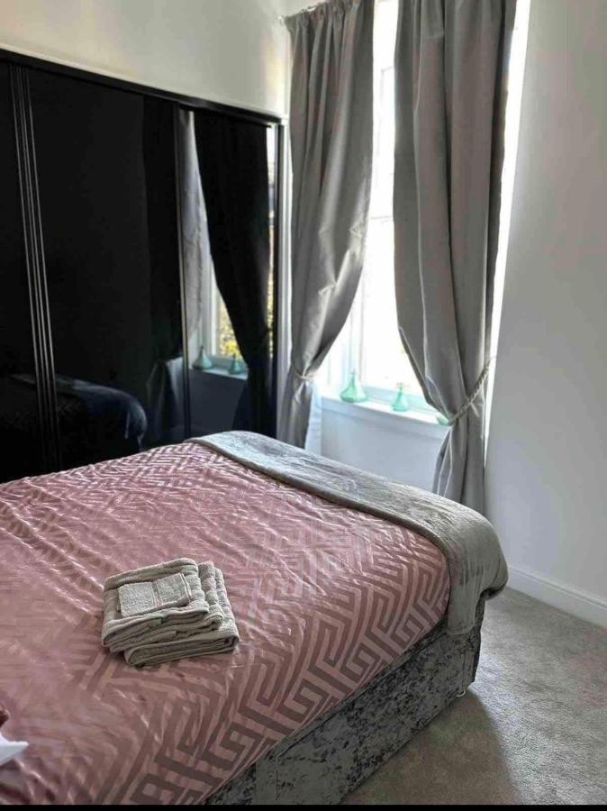 Amazing Getaways - The Place For You With Free Parking Aberdeen Esterno foto